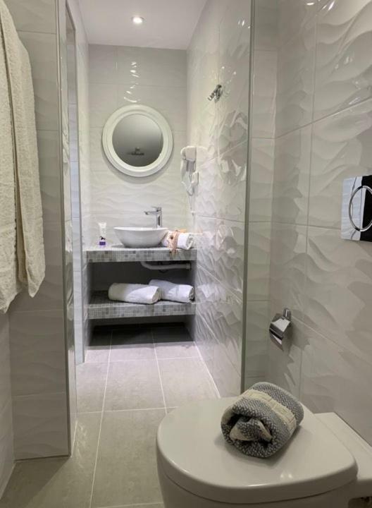 Philoxenia Hotel & Studios 佩里萨 外观 照片