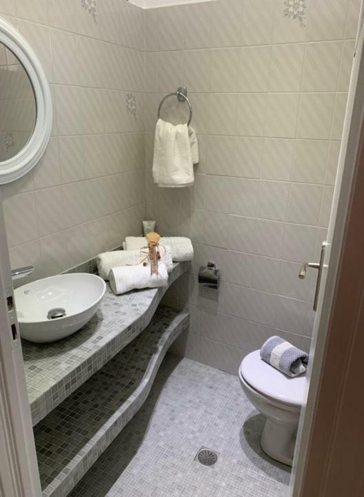 Philoxenia Hotel & Studios 佩里萨 外观 照片