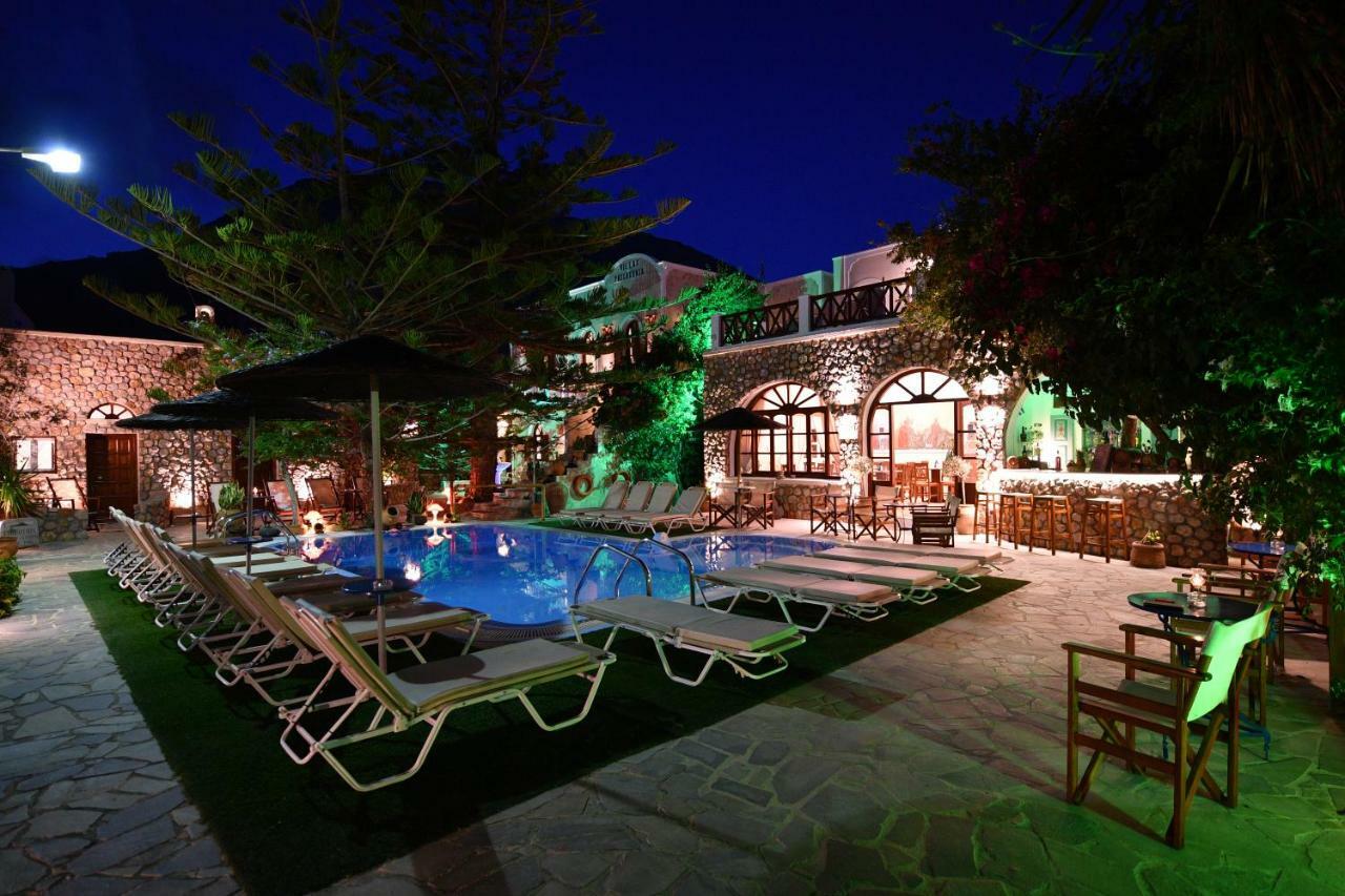 Philoxenia Hotel & Studios 佩里萨 外观 照片